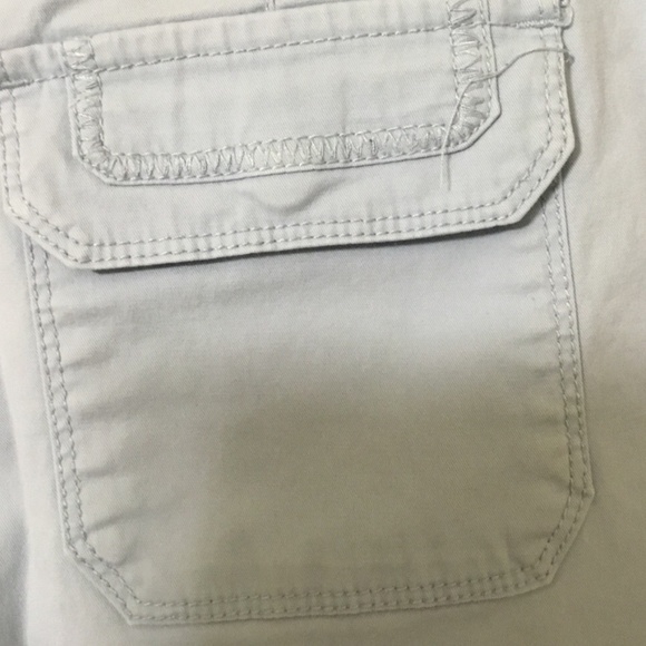 Gloria Vanderbilt Lace-up Bermuda’s Size 6 Petite Light Blue/Grey - Picture 9 of 10